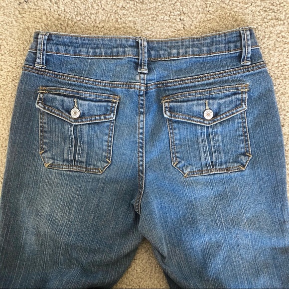 a.n.a Boot Leg Jeans; Medium Wash, High-Rise - Picture 3 of 3